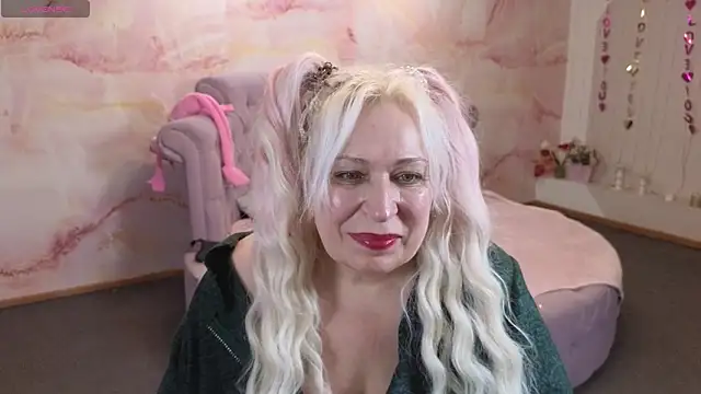 Penelope_Pinky webcam