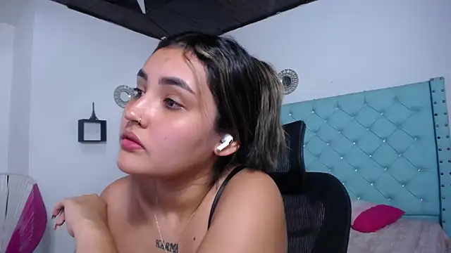 kathe-mills235 - Kathe-mills235's free webcam - UK Sex Cams