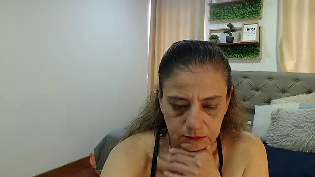 sasi_luna webcam