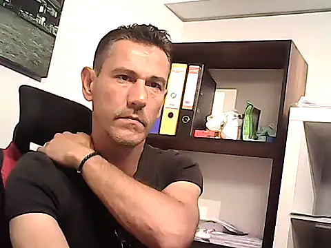 mastercharisma35 webcam