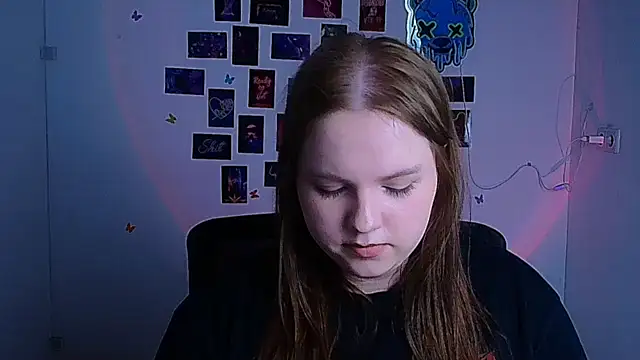 Kitty_Mia_Kitty webcam