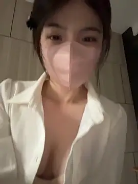 gougou13 webcam
