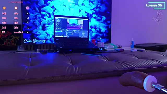 PawgOfficial webcam