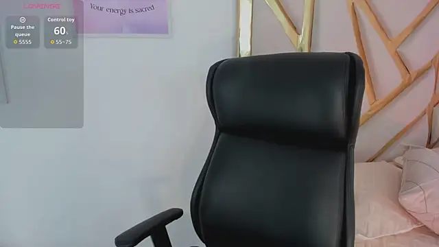 lanajones_ - LanaJones_'s free webcam - UK Sex Cams