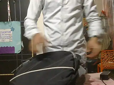 Stubborndesiboy webcam