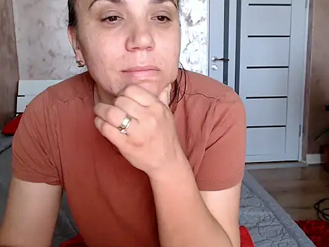 LorraGrey webcam