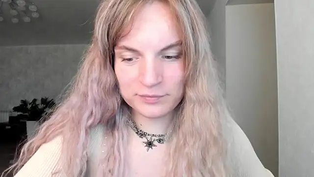 milliKira006 webcam