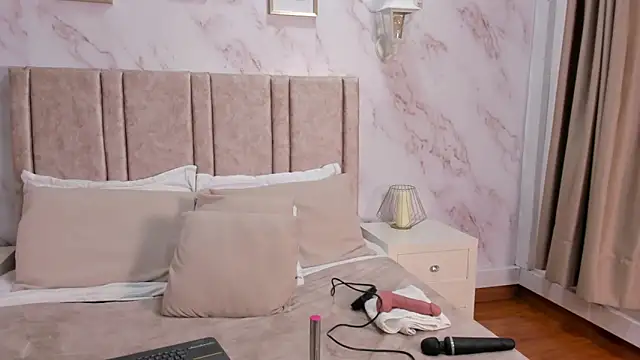 Paula_And webcam