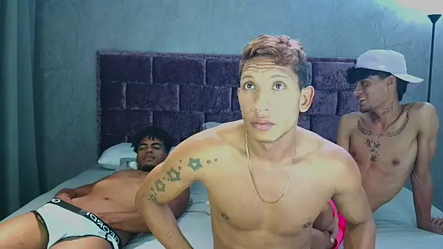 The_golden_boys1 webcam