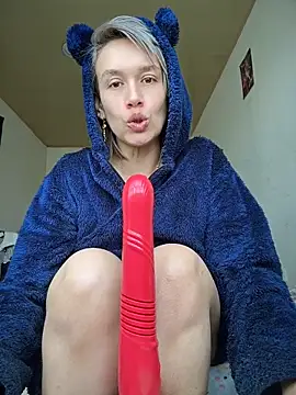 MARILYNMADELENAKOVANOVA webcam