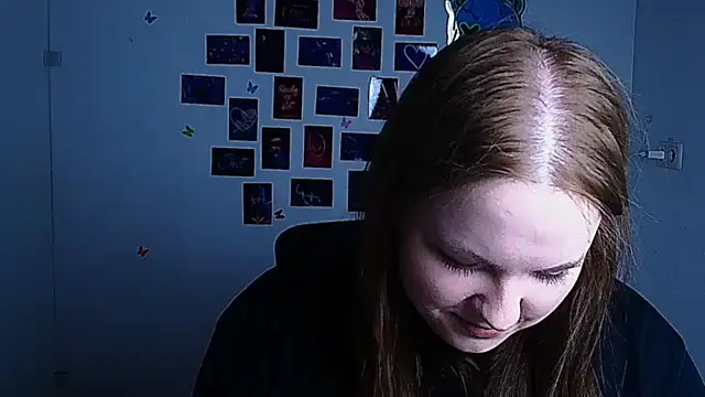 Kitty_Mia_Kitty webcam