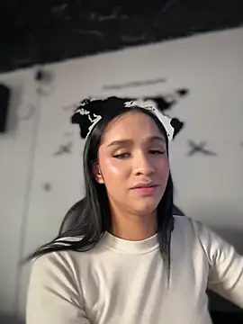 Isabella-Teen webcam