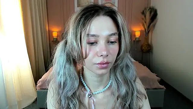 LuluAlis webcam