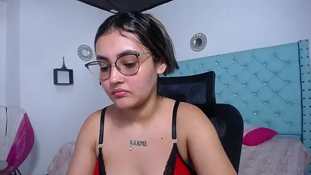 kathe-mills235 webcam
