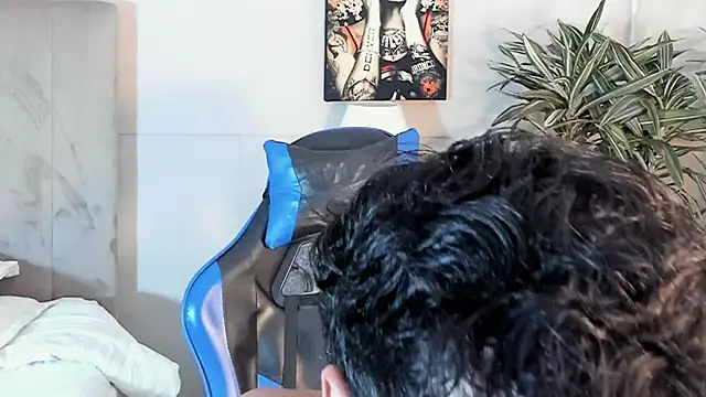 kai_storn webcam