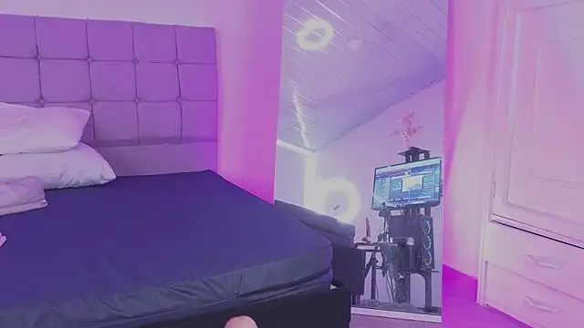 arycooper_ webcam