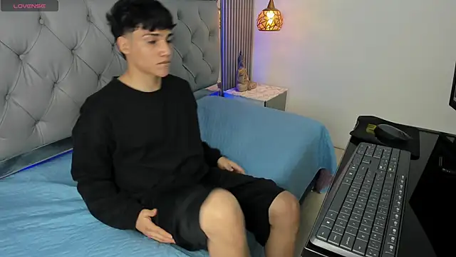 SamBlack_ webcam