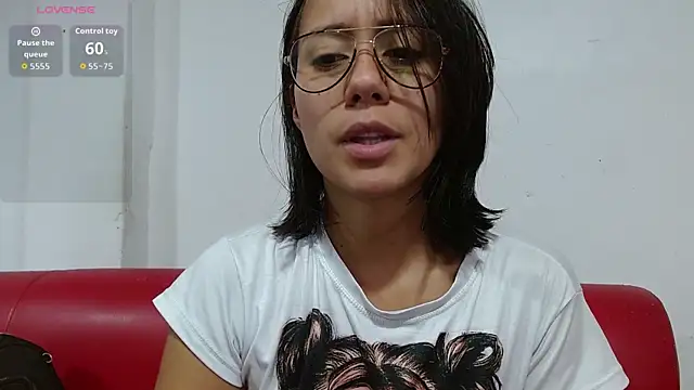LunaaMorena webcam