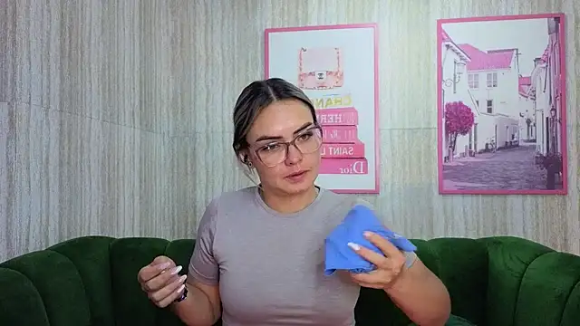 zarcasutra_t webcam