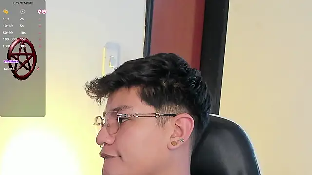 Theo_Rowan webcam