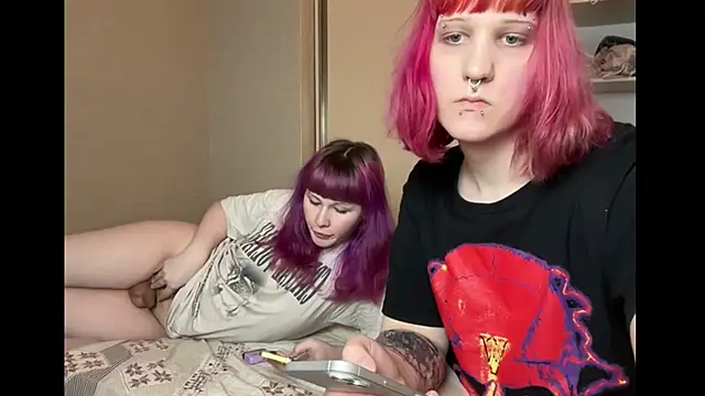 AlexaGudz webcam