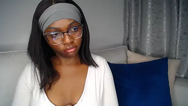 Pretty_Liya08 webcam