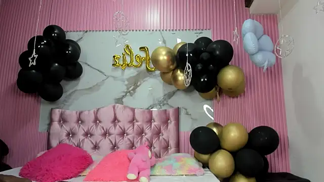Mindy_19 webcam