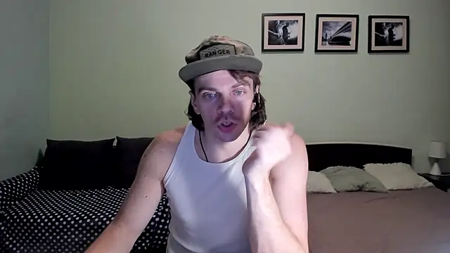 AlansonofDaddy webcam