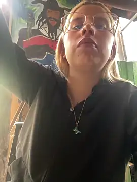 Aliss_Taylor1 webcam