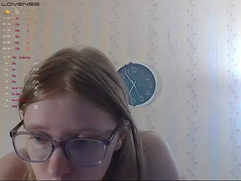 LustfulSarah webcam