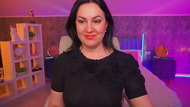 VelvetLuck webcam