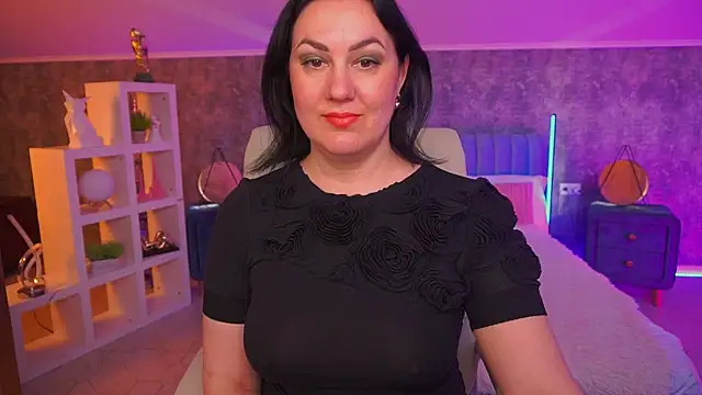 VelvetLuck webcam