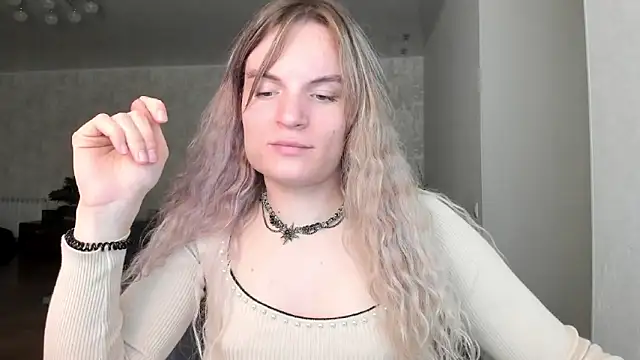 milliKira006 webcam