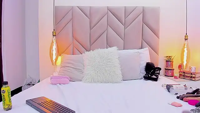 IsabellaFoox webcam