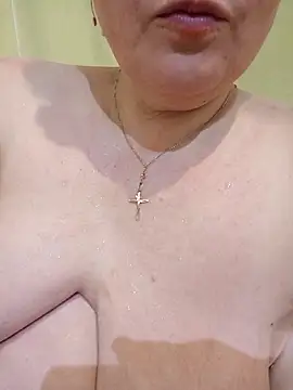 EllaLove2277 webcam