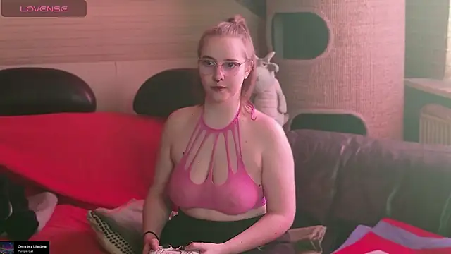 GamerGirl_Eve webcam