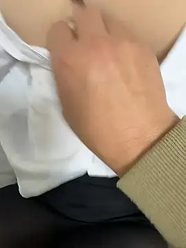 美女tanbao007在线直播