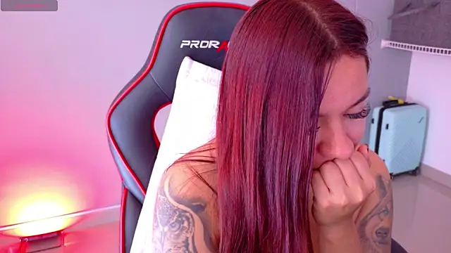 samantha_tattu webcam