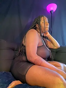 GirthGoddessCoco webcam
