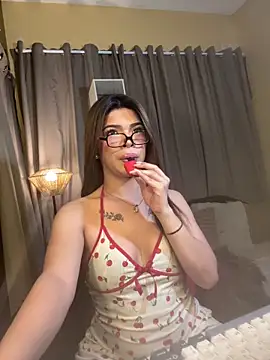 Nyxie_luxx webcam