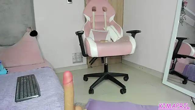 KIMAPRIL webcam