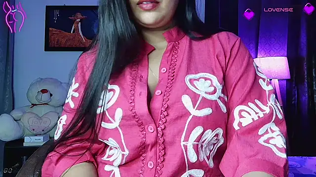 MISSNASHA69X webcam