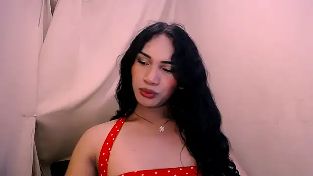 slutty_aki webcam