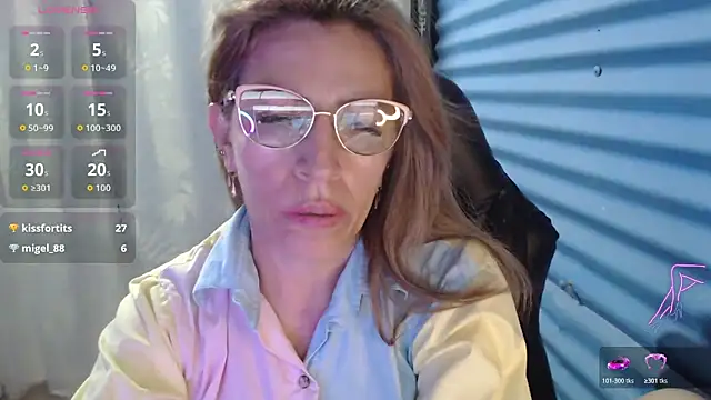 Chayla_Ruiz webcam