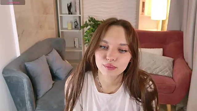ChloeSunny webcam