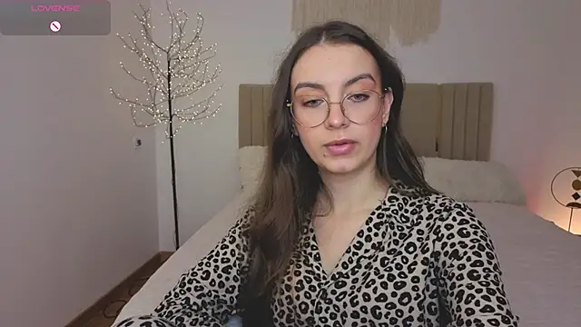 Real_cutie1 webcam
