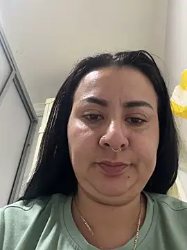 Abril_Luv webcam