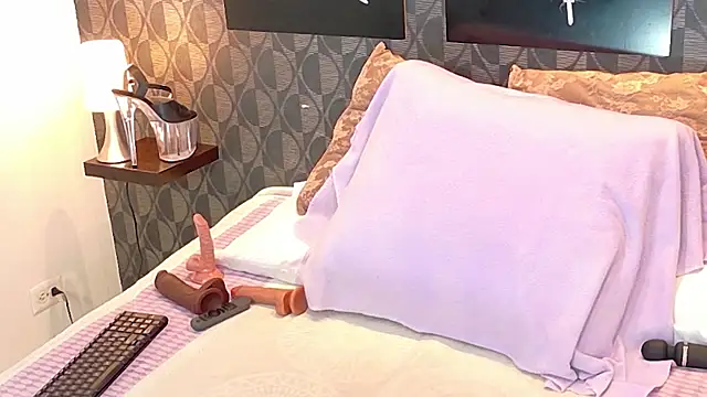 ScarleetSmith webcam