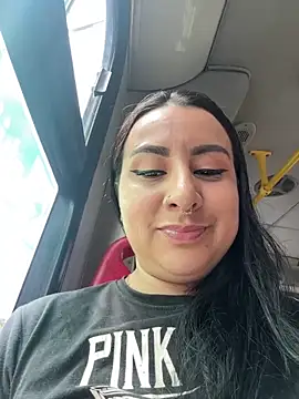 Abril_Luv webcam