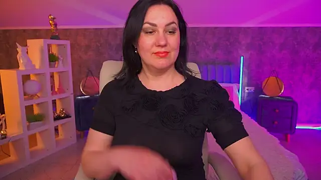 velvetluck - VelvetLuck's free webcam - UK Sex Cams